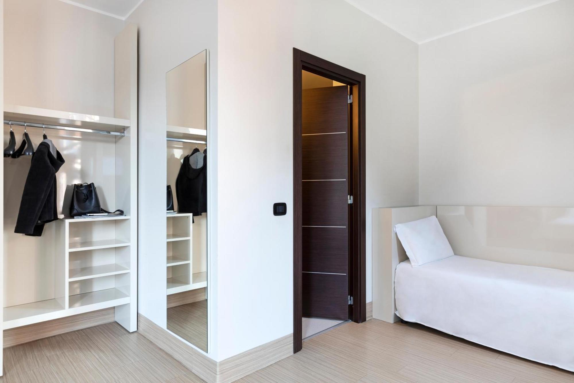 บีแอนด์บี โฮเต็ล เบอกาโม Hotel แบร์กาโม ภายนอก รูปภาพ