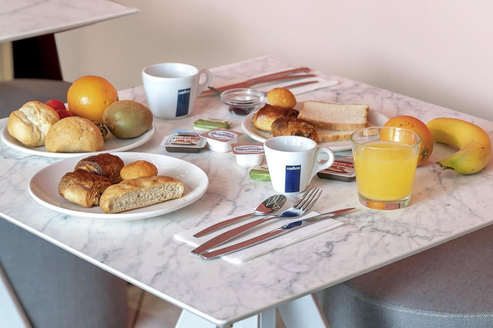 บีแอนด์บี โฮเต็ล เบอกาโม Hotel แบร์กาโม ภายนอก รูปภาพ